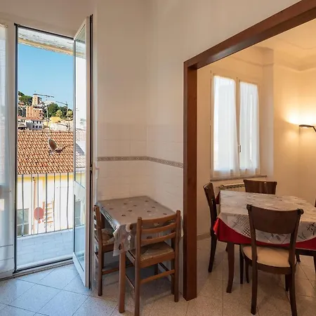 Last Floor Apartment *