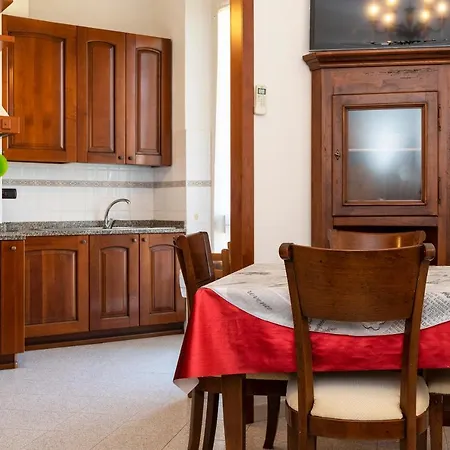 Apartment Last Floor La Spezia